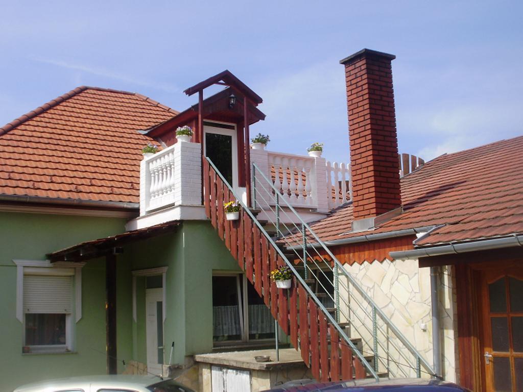 Tavi Vendeghaz Hotel Szentgotthárd Exterior photo